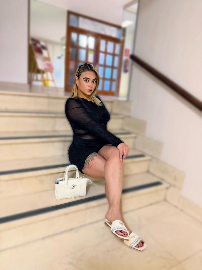 Chica busca chico en Lérida: 