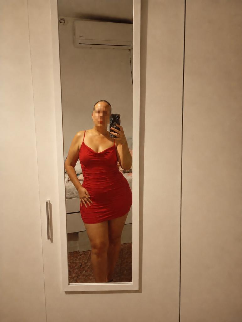 Chica busca chico en Almería: 
