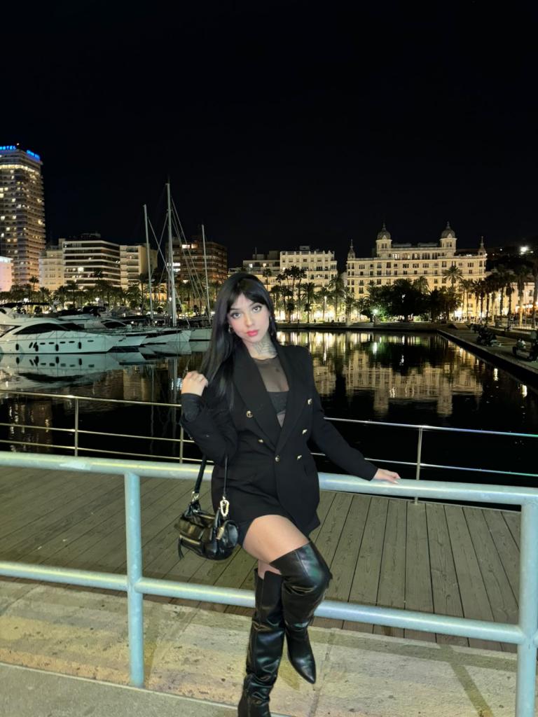 Chica busca chico en Castellón: 