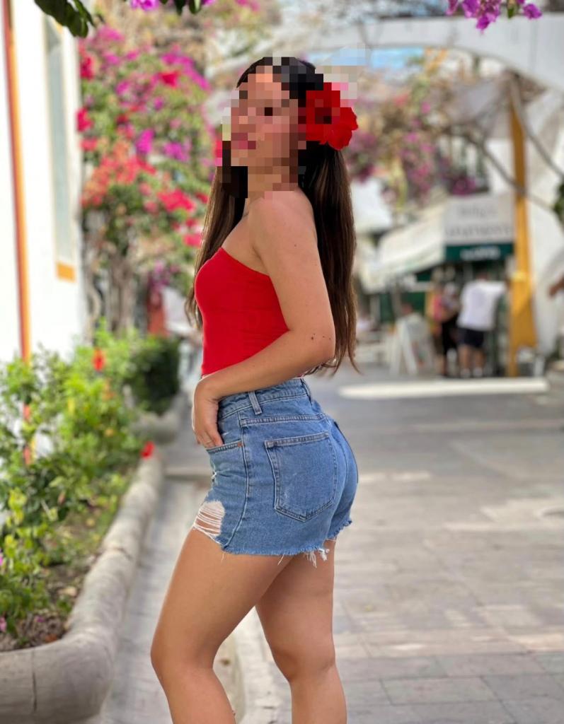 632928353: Chica busca chico en Orense