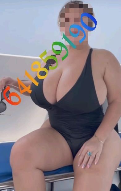 Chica busca chico en Cádiz: 