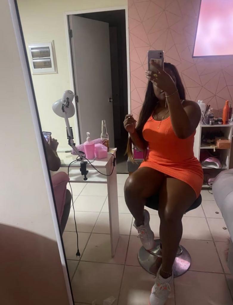 Chica busca chico en Lérida: 