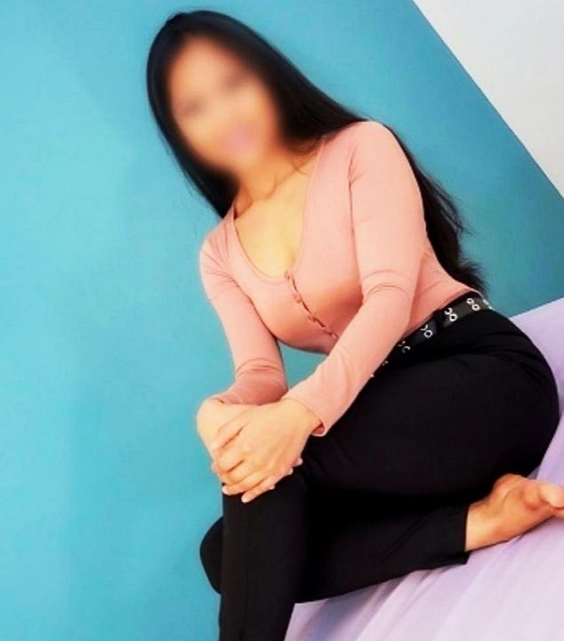 616636054: Chica busca chico en Madrid