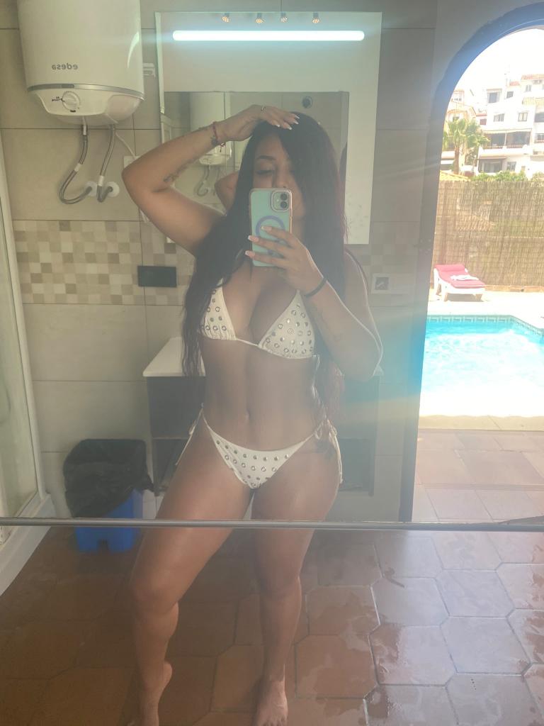 673982672: Chica busca chico en Cádiz