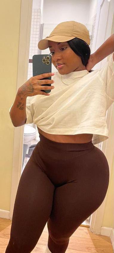 Chica busca chico en Valencia: Chica busca chico