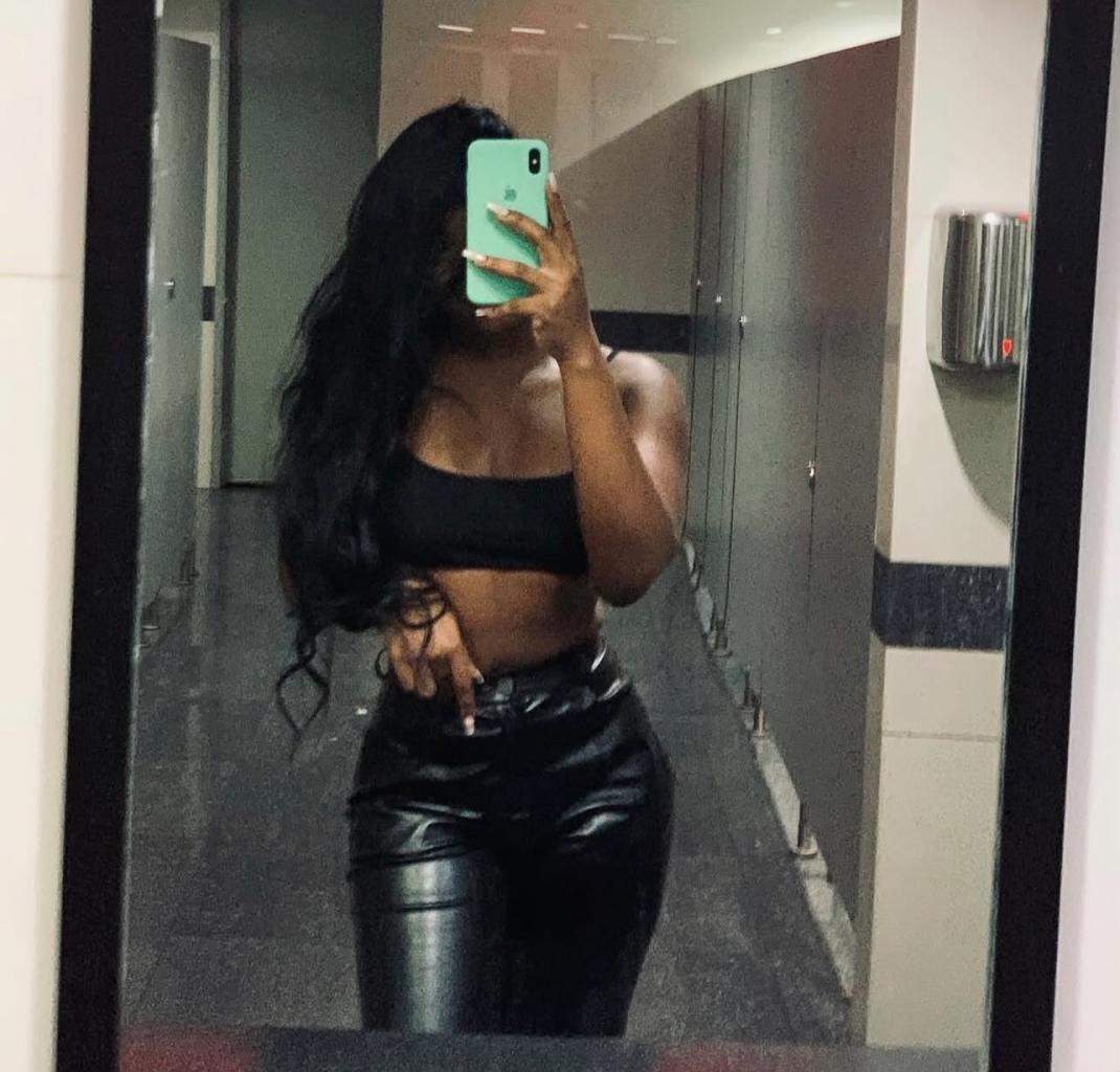 632427142: Chica busca chico en Valencia