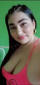 643915329: Chica busca chico en Pontevedra