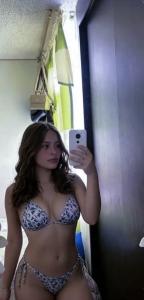 643361219: Chica busca chico en Navarra