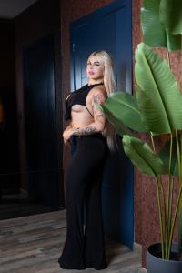 603925432: Chica busca chico en Barcelona