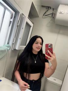 664875368: Chica busca chico en Toledo