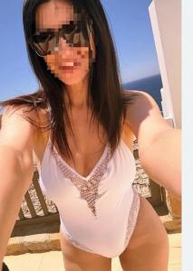 666413903: Chica busca chico en Ibiza
