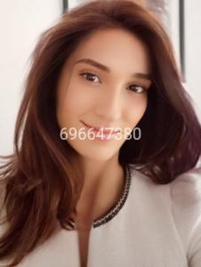 696647380: Chica busca chico en Navarra