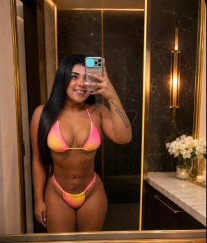 615097425: Chica busca chico en Cádiz