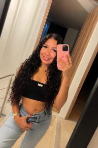 743053680: Chica busca chico en Lugo