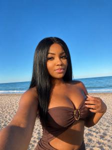 675190057: Chica busca chico en Alicante