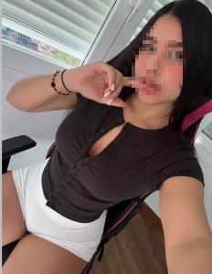 672340411: Chica busca chico en Zaragoza