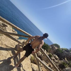 641769459: Chico busca chica en Madrid