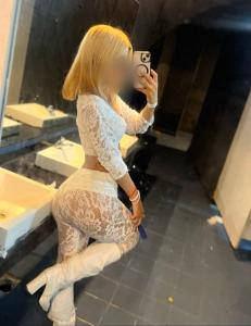 644624960: Chica busca chico en Tenerife
