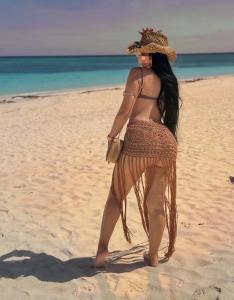 612272102: Chica busca chico en Alicante