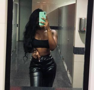 632427142: Chica busca chico en Valencia