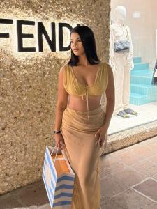 642059891: Chica busca chico en Almería