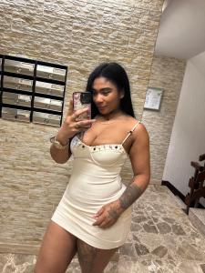 745001625: Chica busca chico en Pontevedra