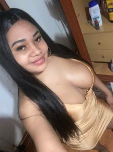 742025985: Chica busca chico en Valencia