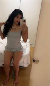 643716435: Chica busca chico en Valencia