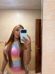 637006945: Transexual en Madrid