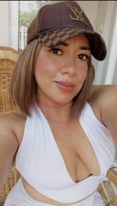 672859542: Chica busca chico en Málaga