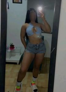627330777: Chica busca chico en La Coruña