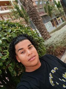 627872932: Chico busca chica en Alicante