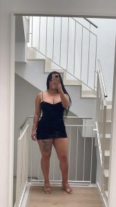 667042068: Chica busca chico en Barcelona