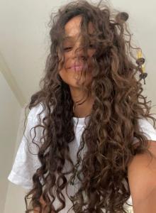 672580383: Chica busca chico en Murcia