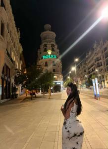 631107010: Chica busca chico en Madrid