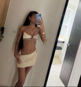 634110850: Chica busca chico en Navarra