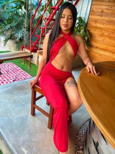 611274291: Chica busca chico en Castellón