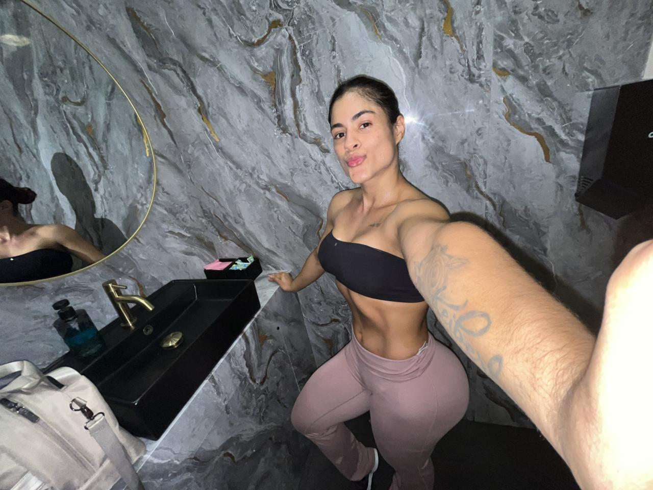 611212629: Chica busca chico en Tenerife