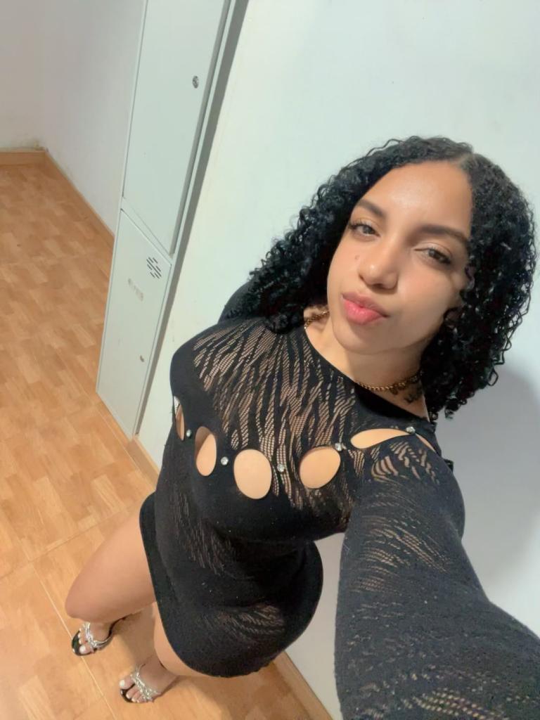Chica busca chico en Alicante: 