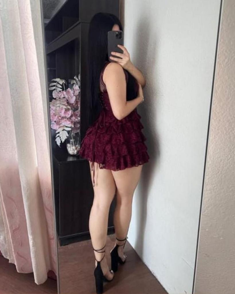 Chica busca chico en Jaén: 