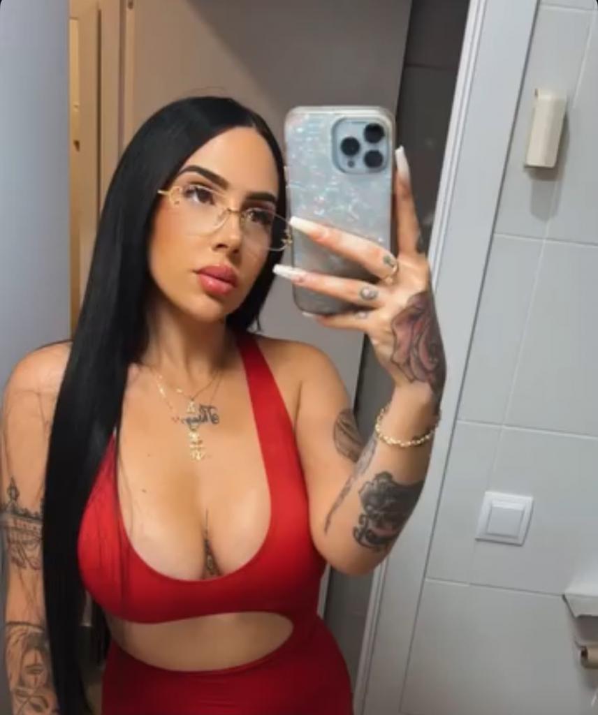 Chica busca chico en Barcelona: 