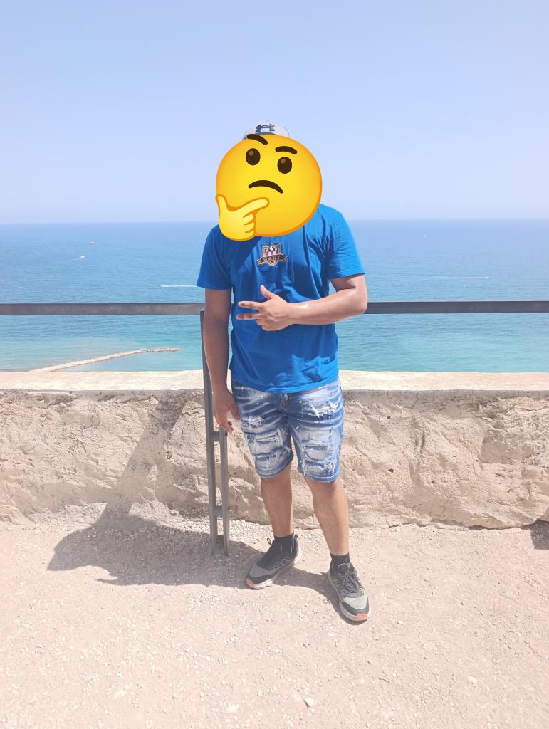 627872932: Chico busca chica en Alicante