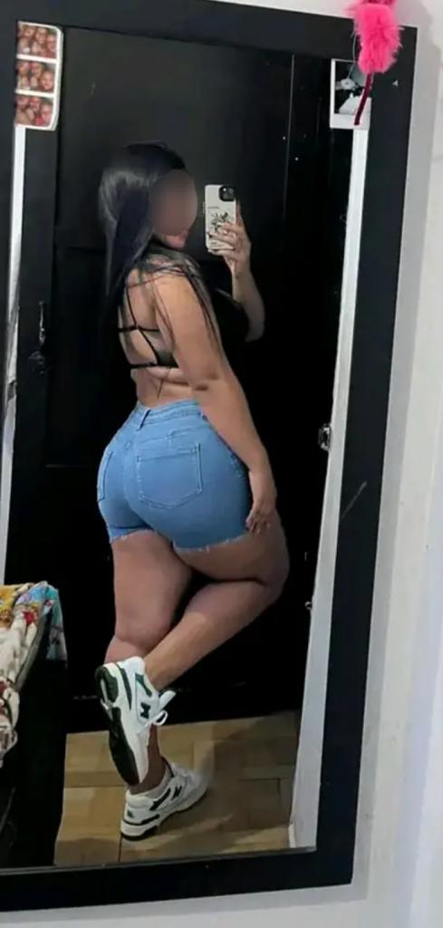 Chica busca chico en La Coruña: 