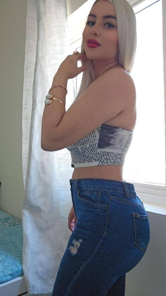 637065342: Chica busca chico en Madrid