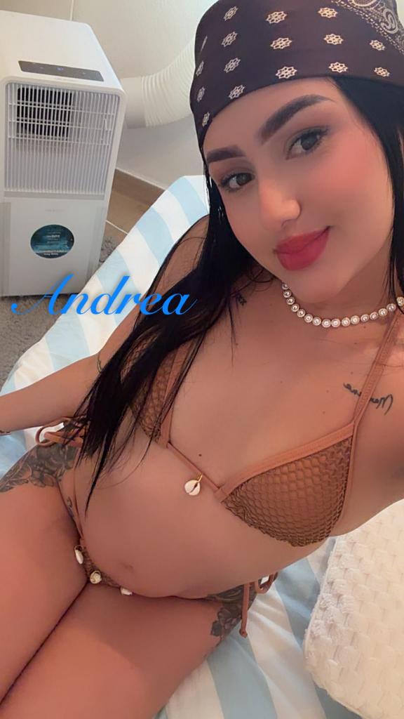 669608091: Chica busca chico en Madrid