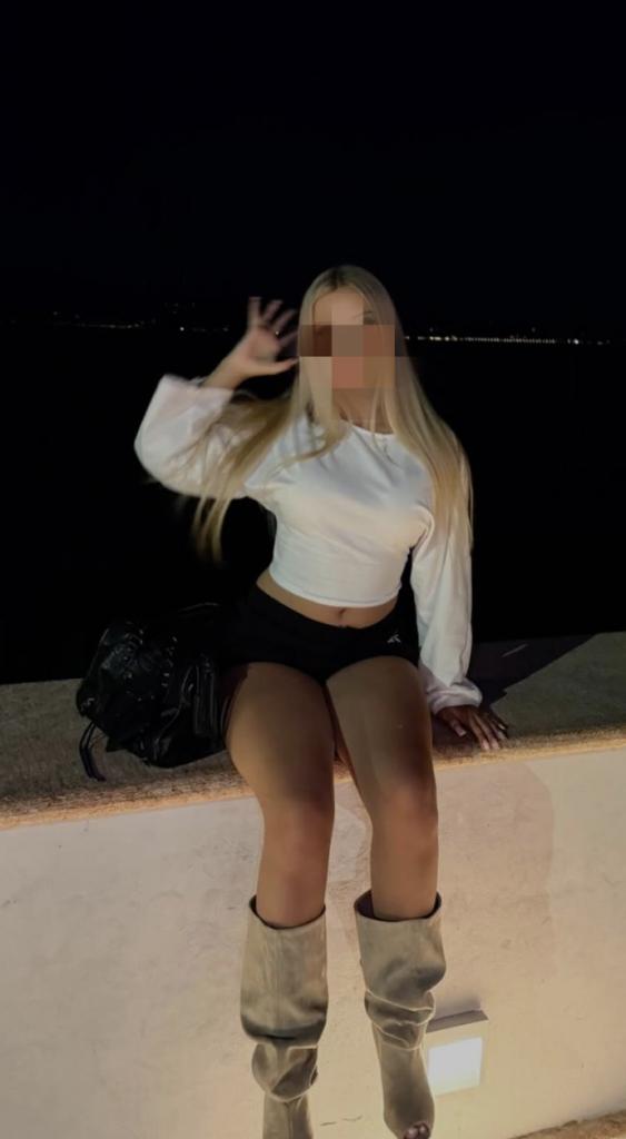 672824521: Chica busca chico en Cádiz
