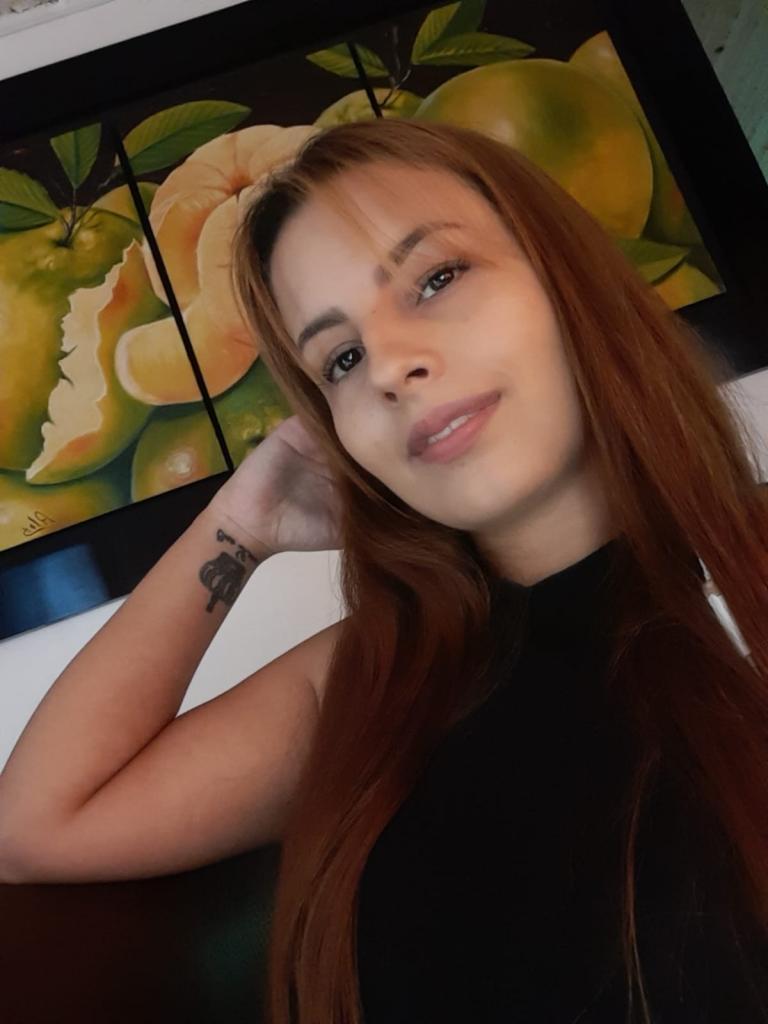673043500: Chica busca chico en Valencia