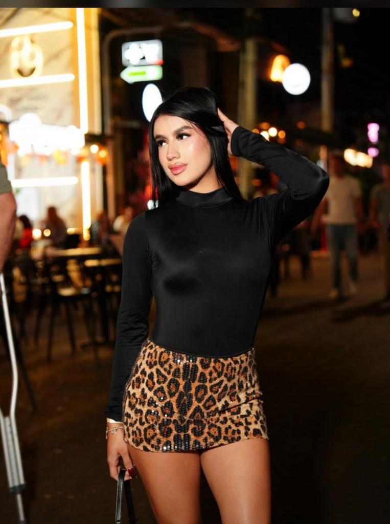 Chica busca chico en Alicante: 