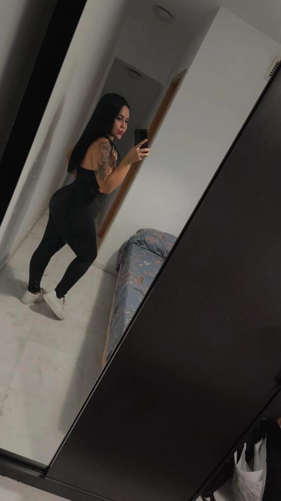 643206582: Chica busca chico en Valencia
