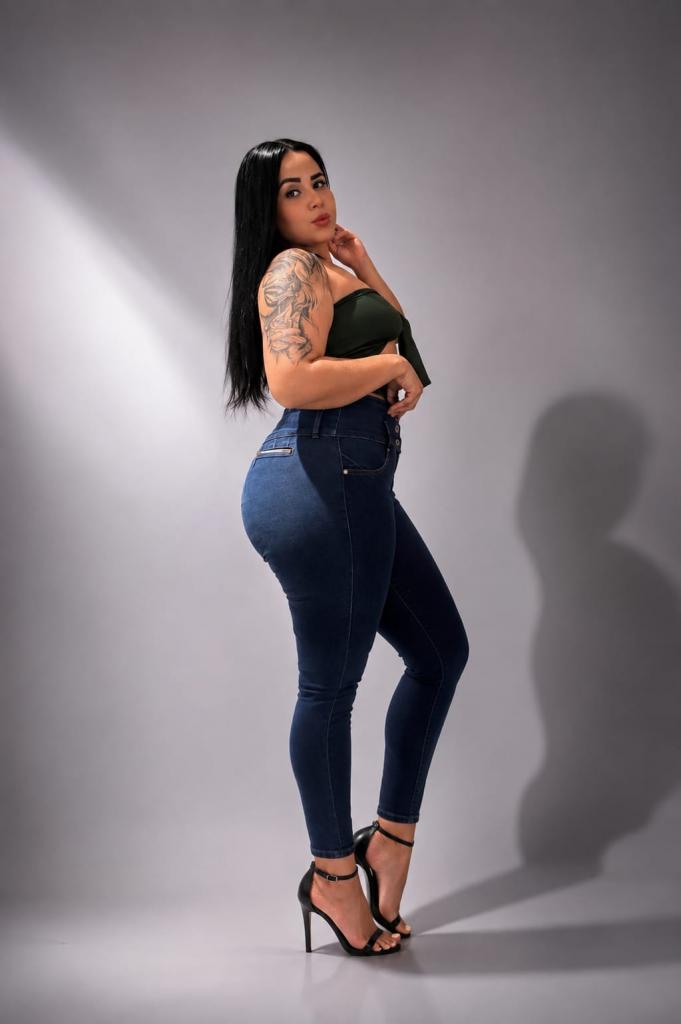 613370561: Chica busca chico en Valencia